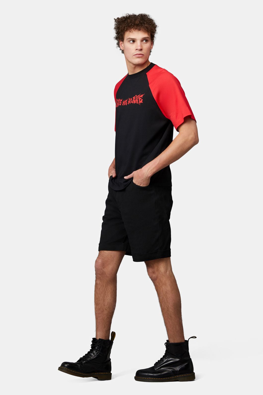 Dangerfield - Leave Me Alone Contrast Raglan Tee - black-red
