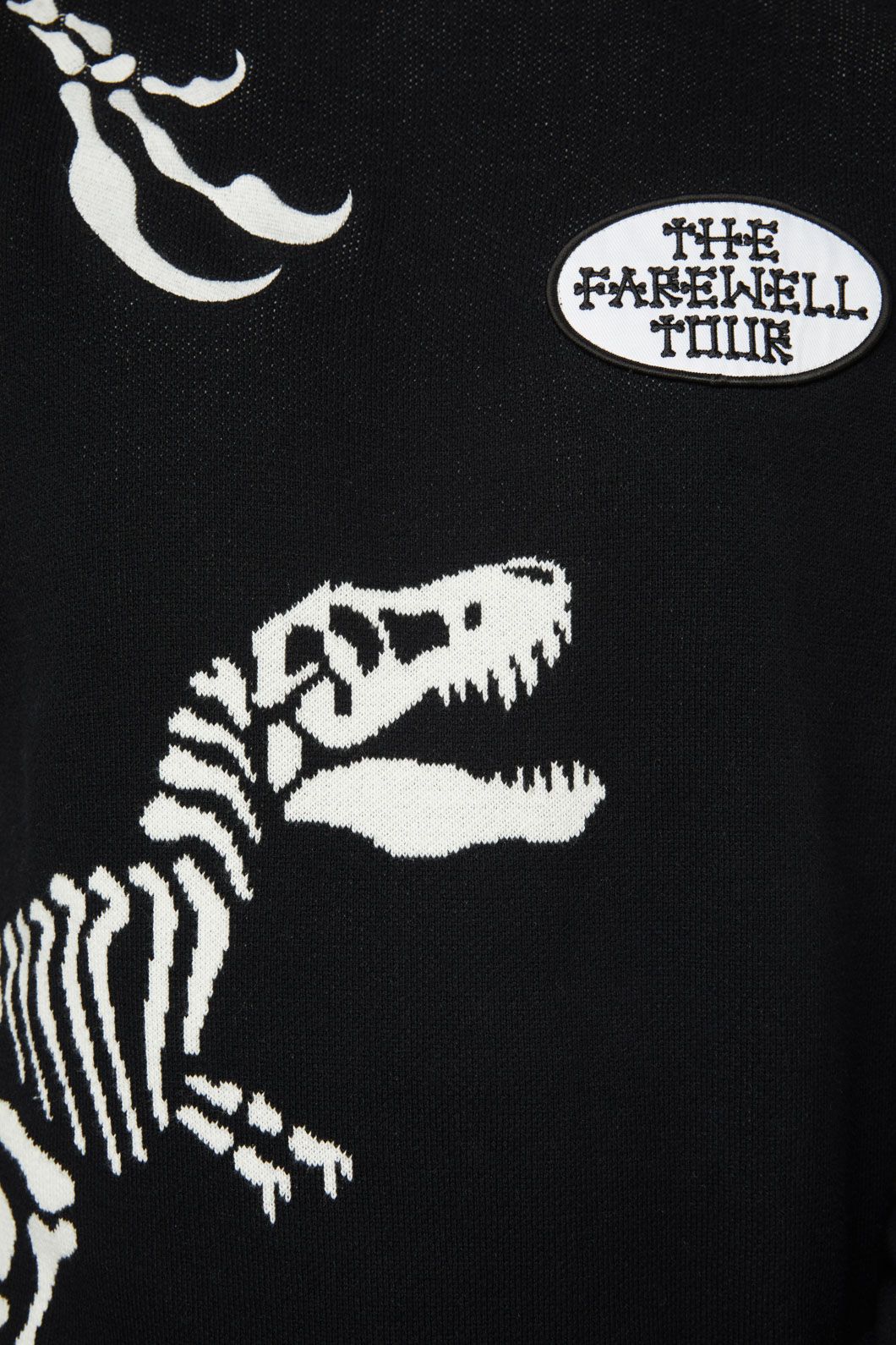 Dangerfield - The Farewell Tour Badge Knit Jumper - black