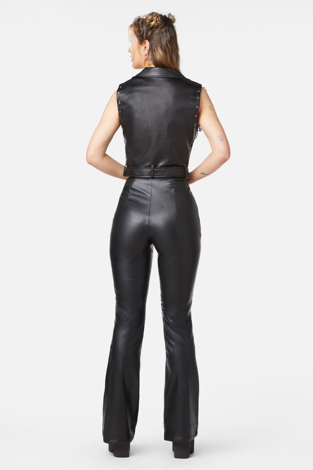 Dangerfield - Punk Eyelet PU Belted Vest - black