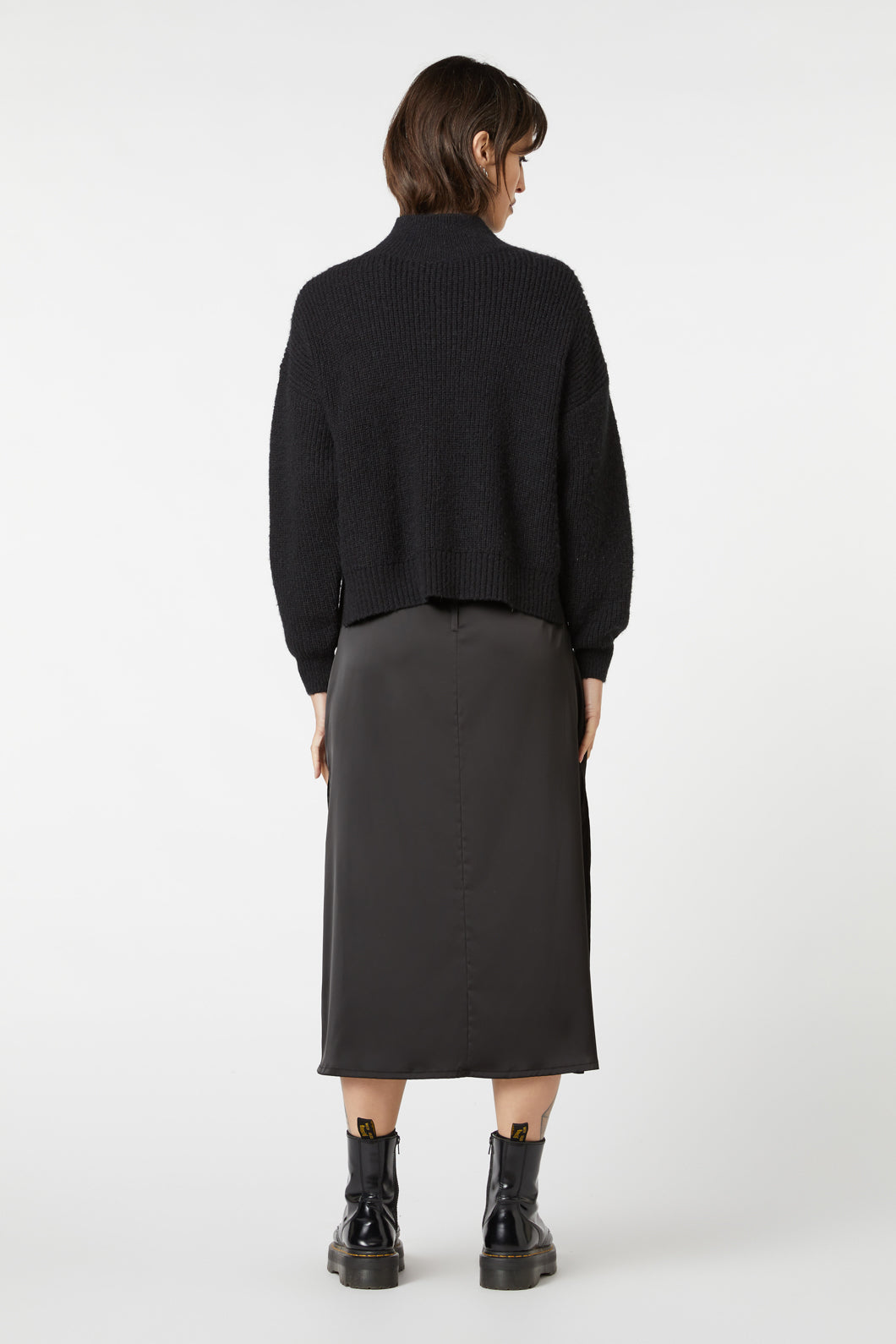 Dangerfield - Time & Date Fluffy Jumper - black