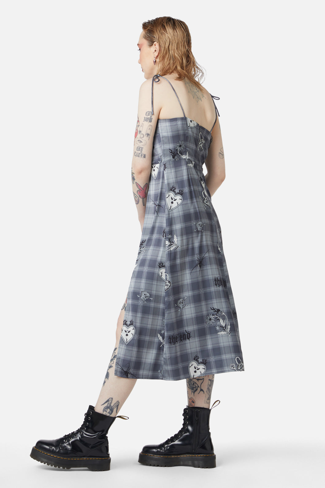 Dangerfield - Love Her Printed Satin Split Dress - grey