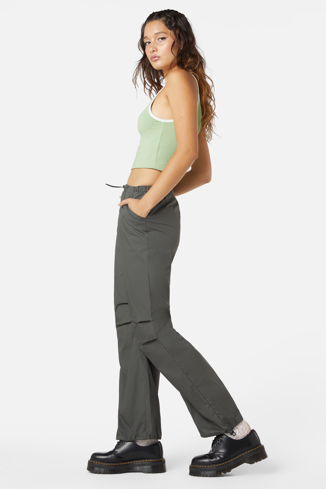 Dangerfield - Fern Cargo Pant - charcoal