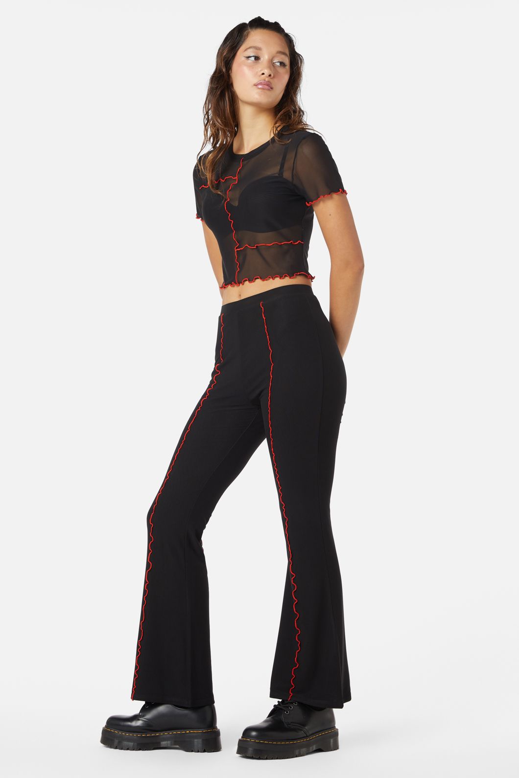 Dangerfield - Manic Short Sleeve Babylock Mesh Top - black-red