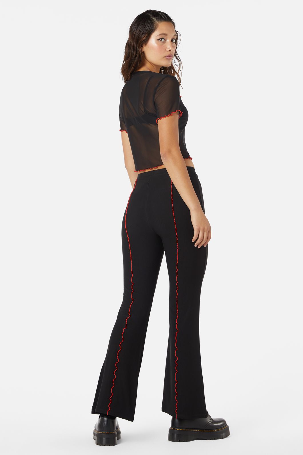 Dangerfield - Manic Short Sleeve Babylock Mesh Top - black-red