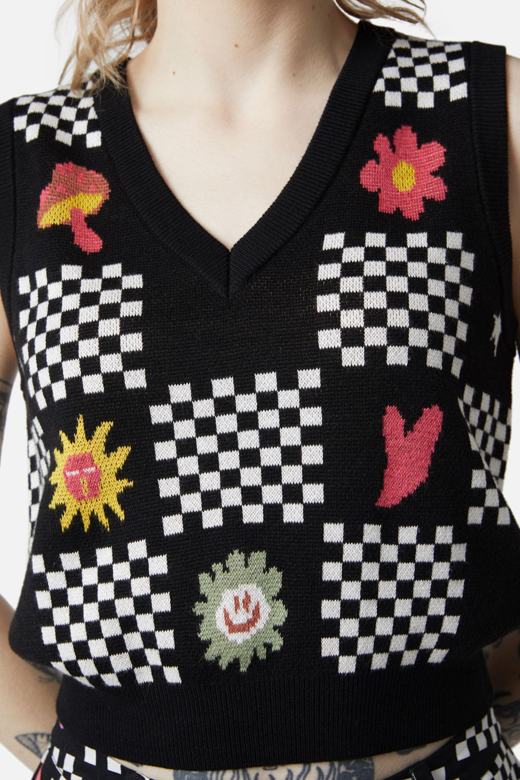 Dangerfield - Chess At Picnic Vest - black