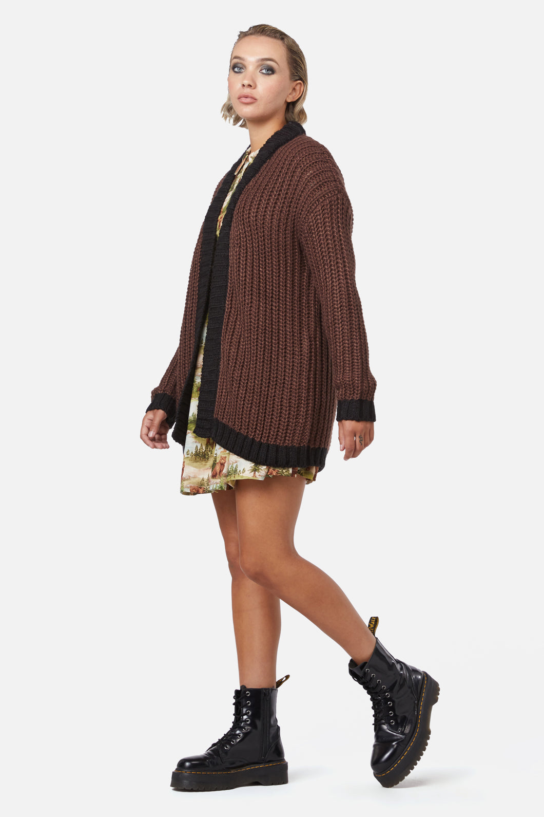 Dangerfield - Field Work Chunky Knit Cardi - brown