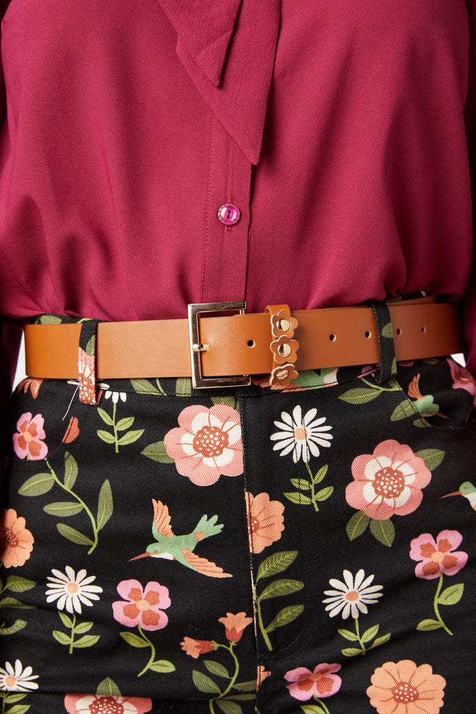 Daisy Trim Belt Dangerfield
