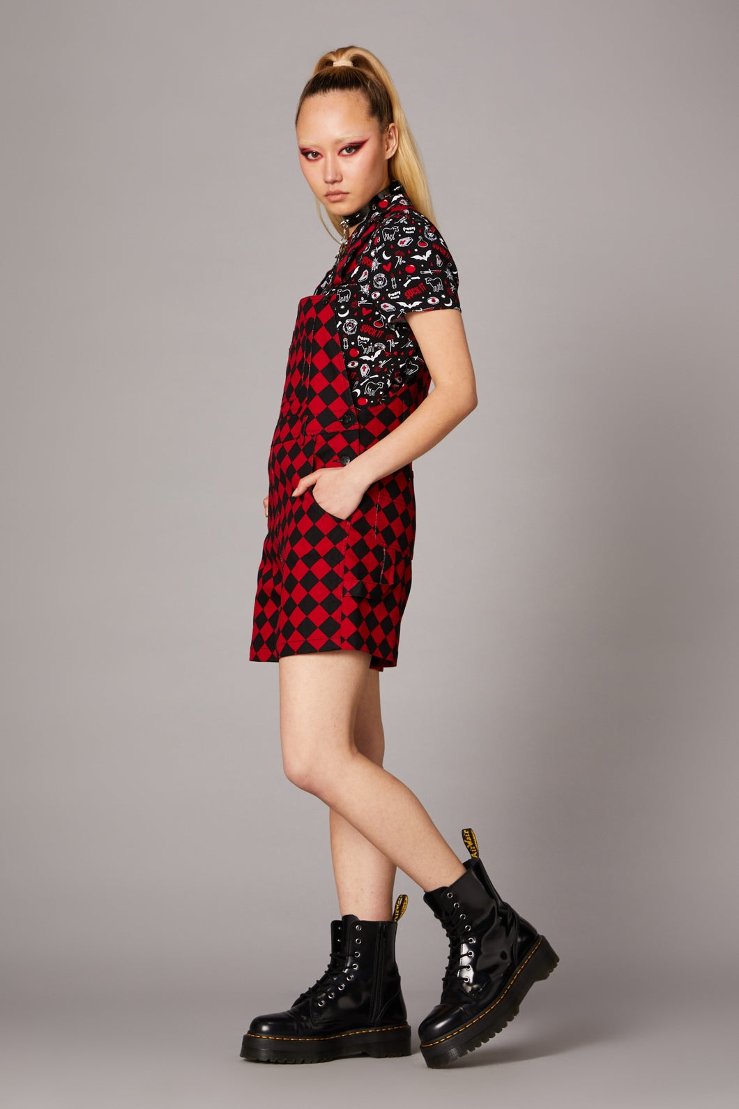 black-red