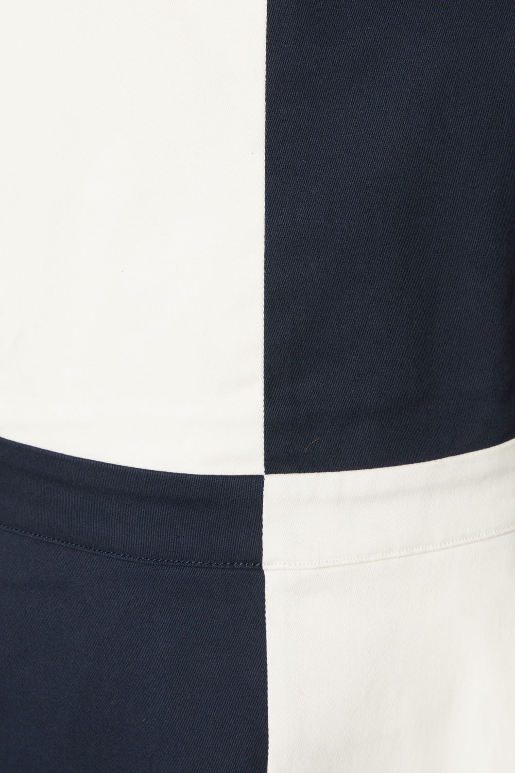 navy-white