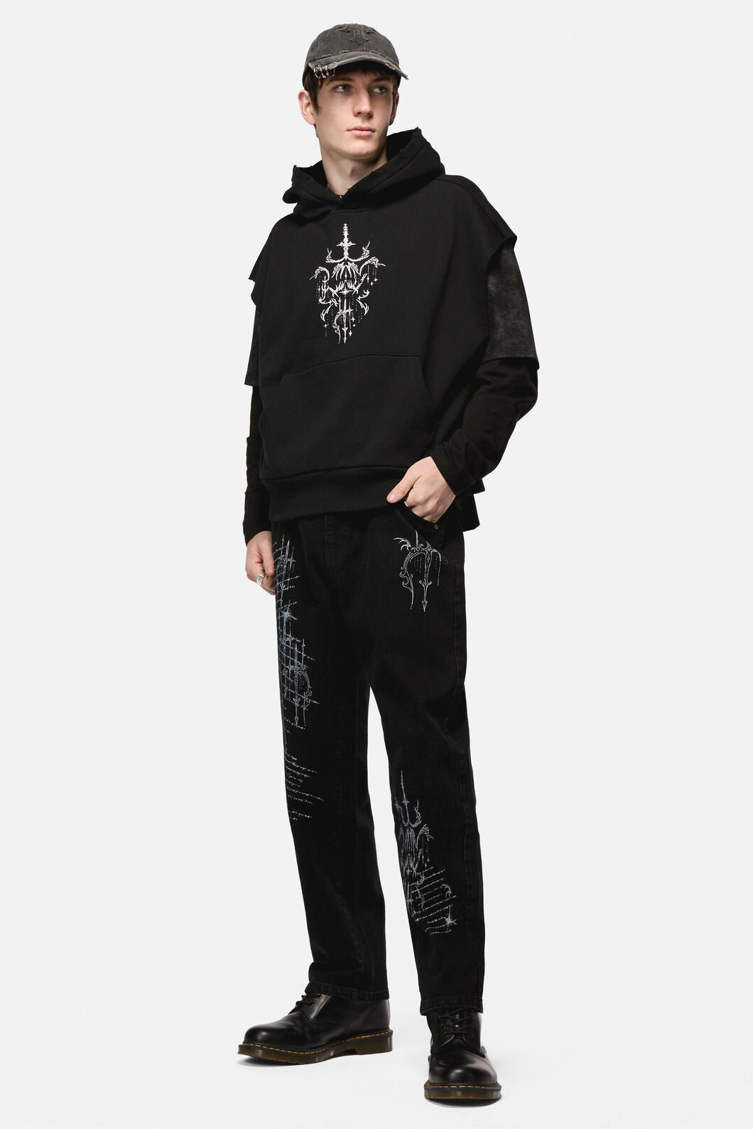 Black Friday - Tech Sleeveless Hoodie - black