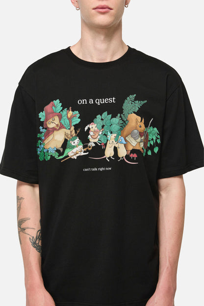Black Friday - On A Quest Print Tee - black