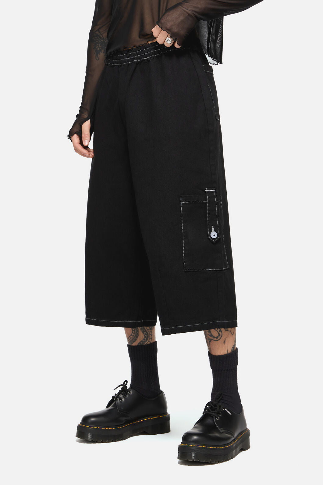 Black Friday - Vixi Relaxed Fit Denim Short - black