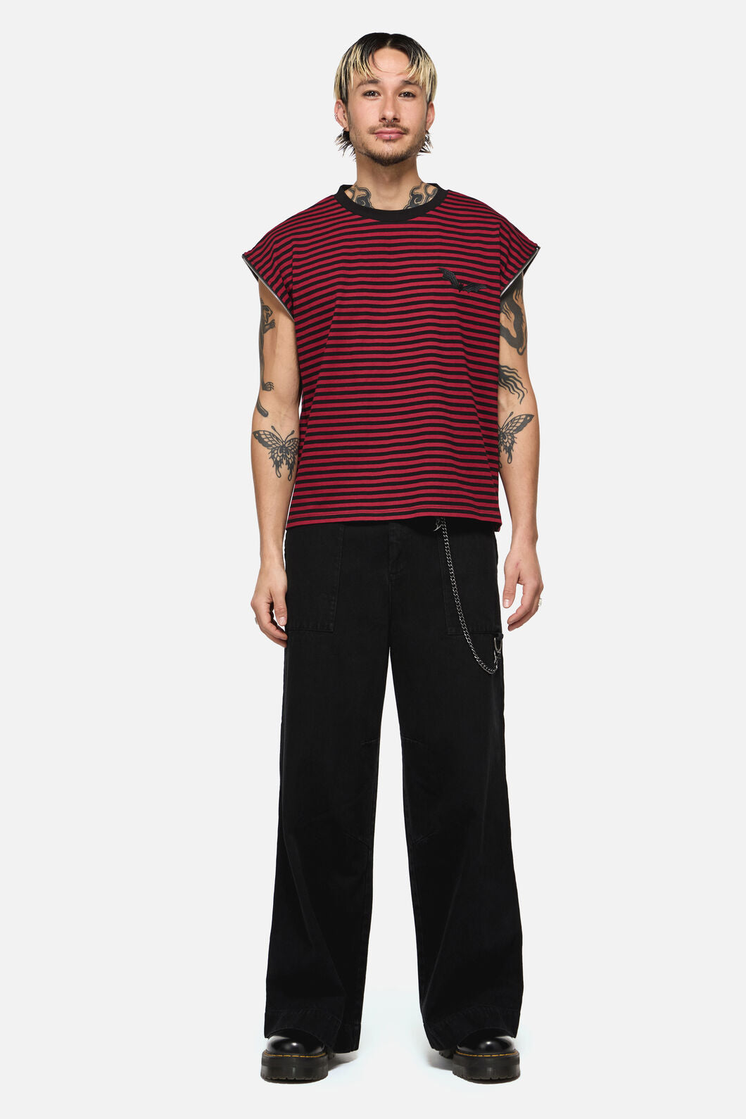 Black Friday - Batz Zip Sleeve Goth Tee - black-red