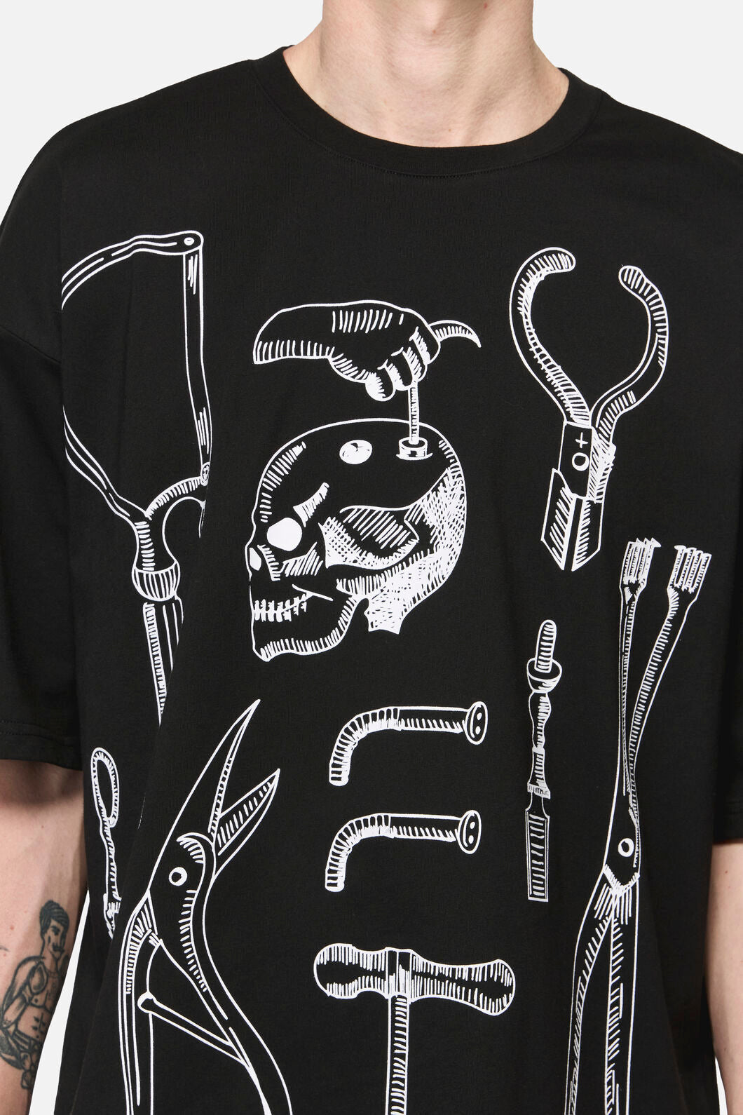 Black Friday - Tools Oversized Unisex Tee - black