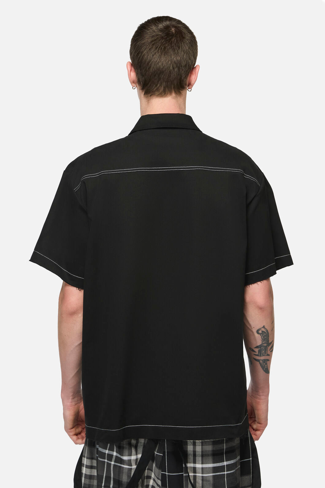 Black Friday - Snips Goth Short Sleeve Shirt - black