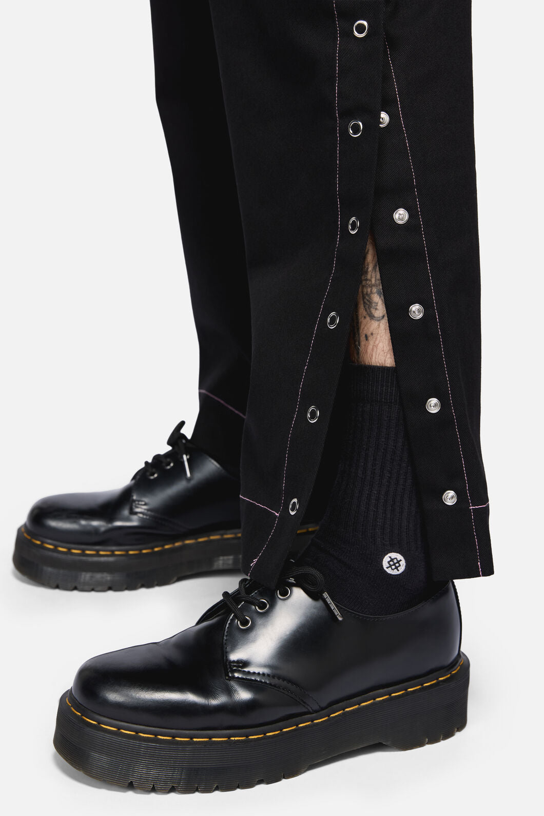 Black Friday - Wingspan Goth Pant - black