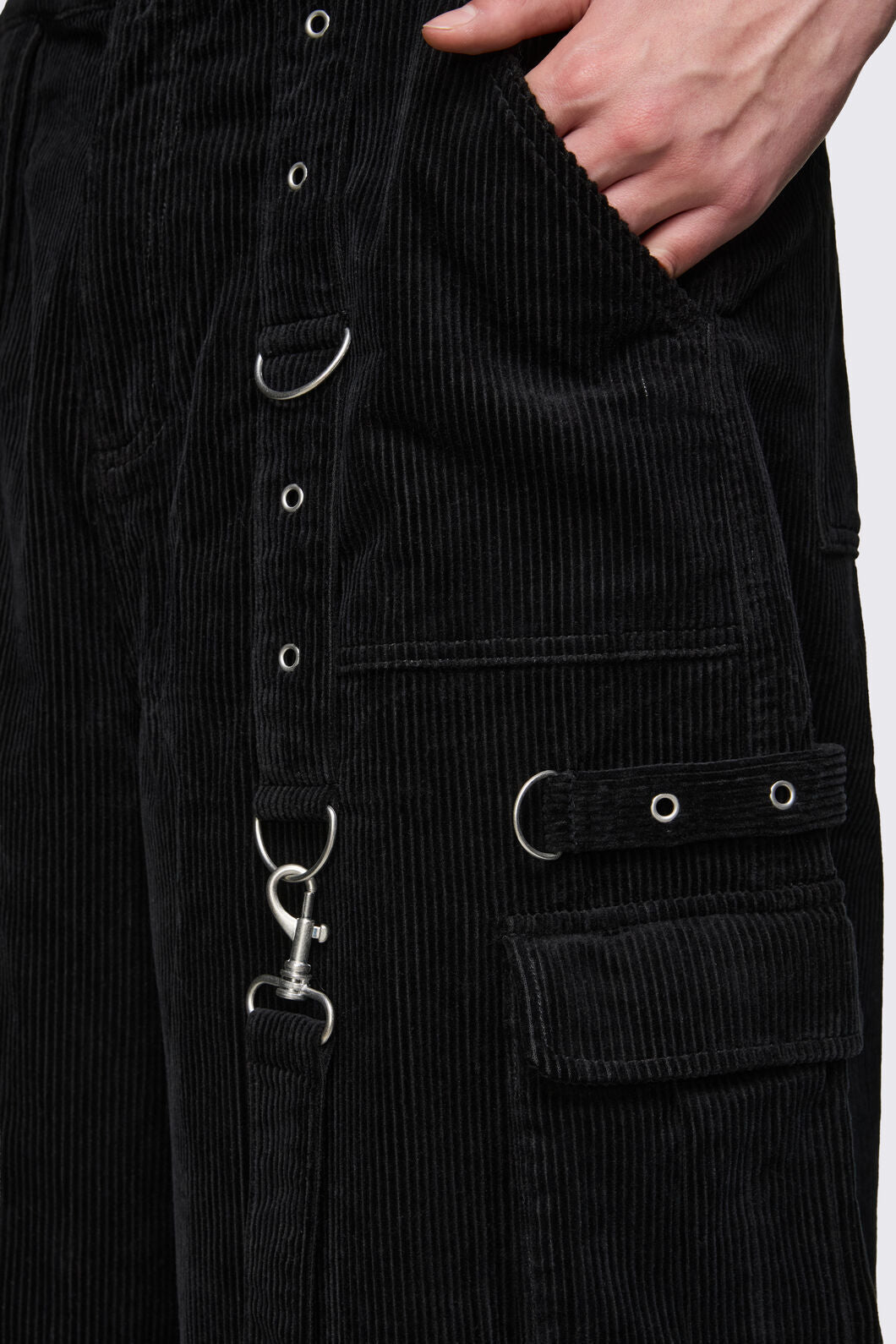 Black Friday - Beasts Goth Cargo Pant - black