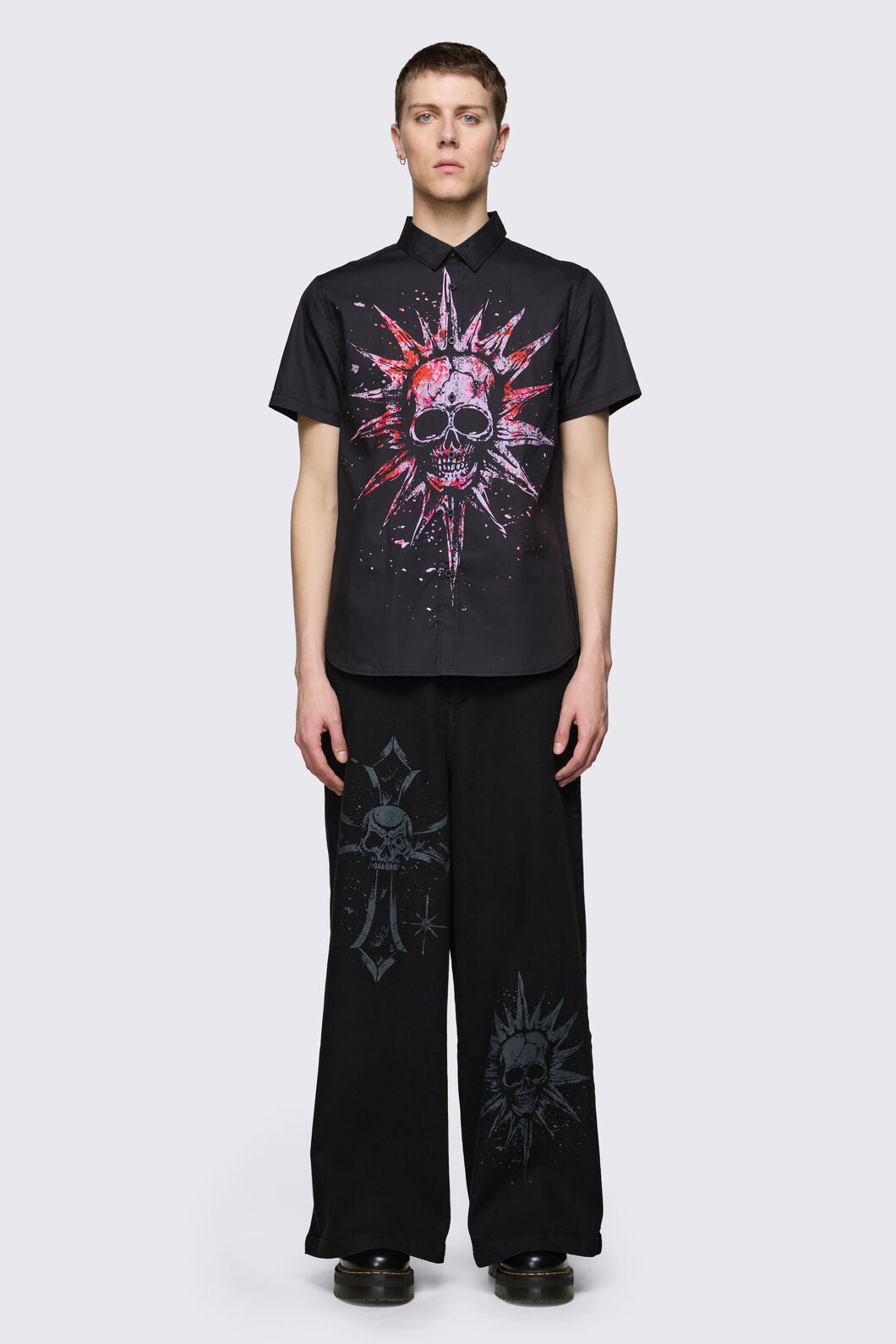 Black Friday - Trad Emo Skull Shirt - black