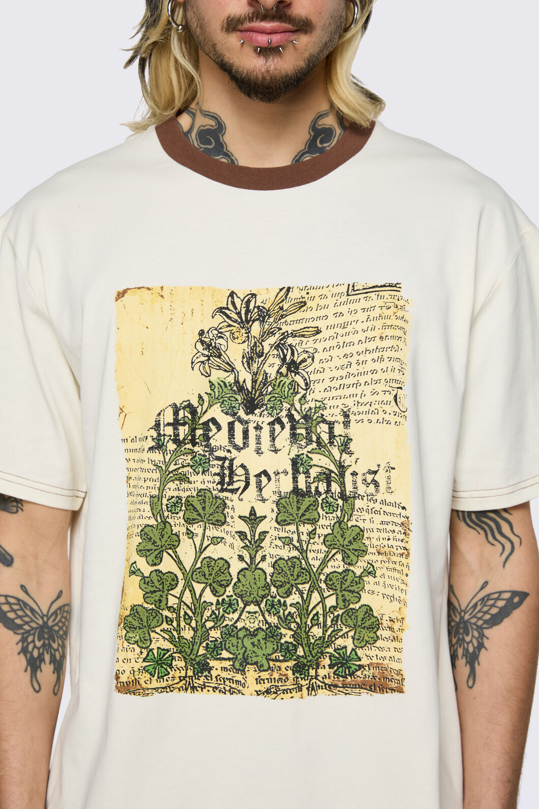 Black Friday - Herbalist Tee - cream