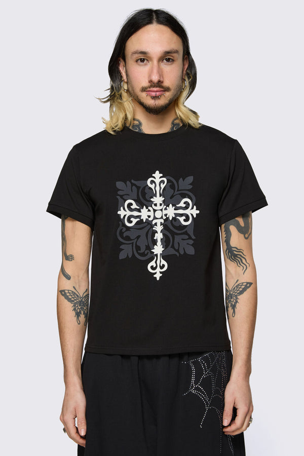 Black Friday - Sunday Goth Tee - black