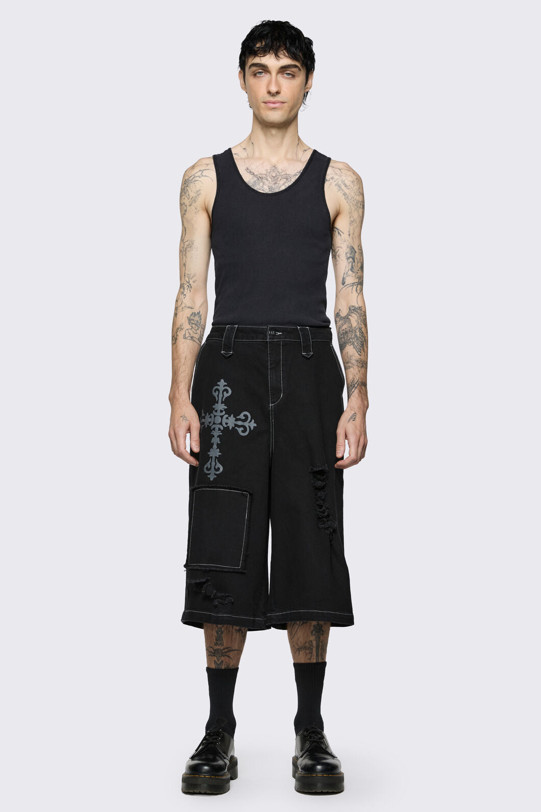 Black Friday - Sunday Short - black