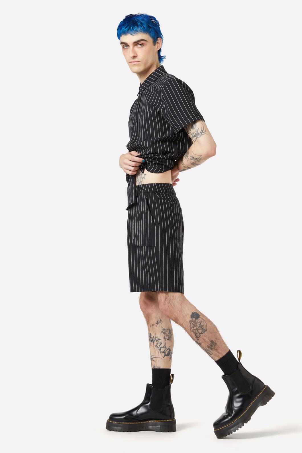 Black Friday - Wonky Short - black-white