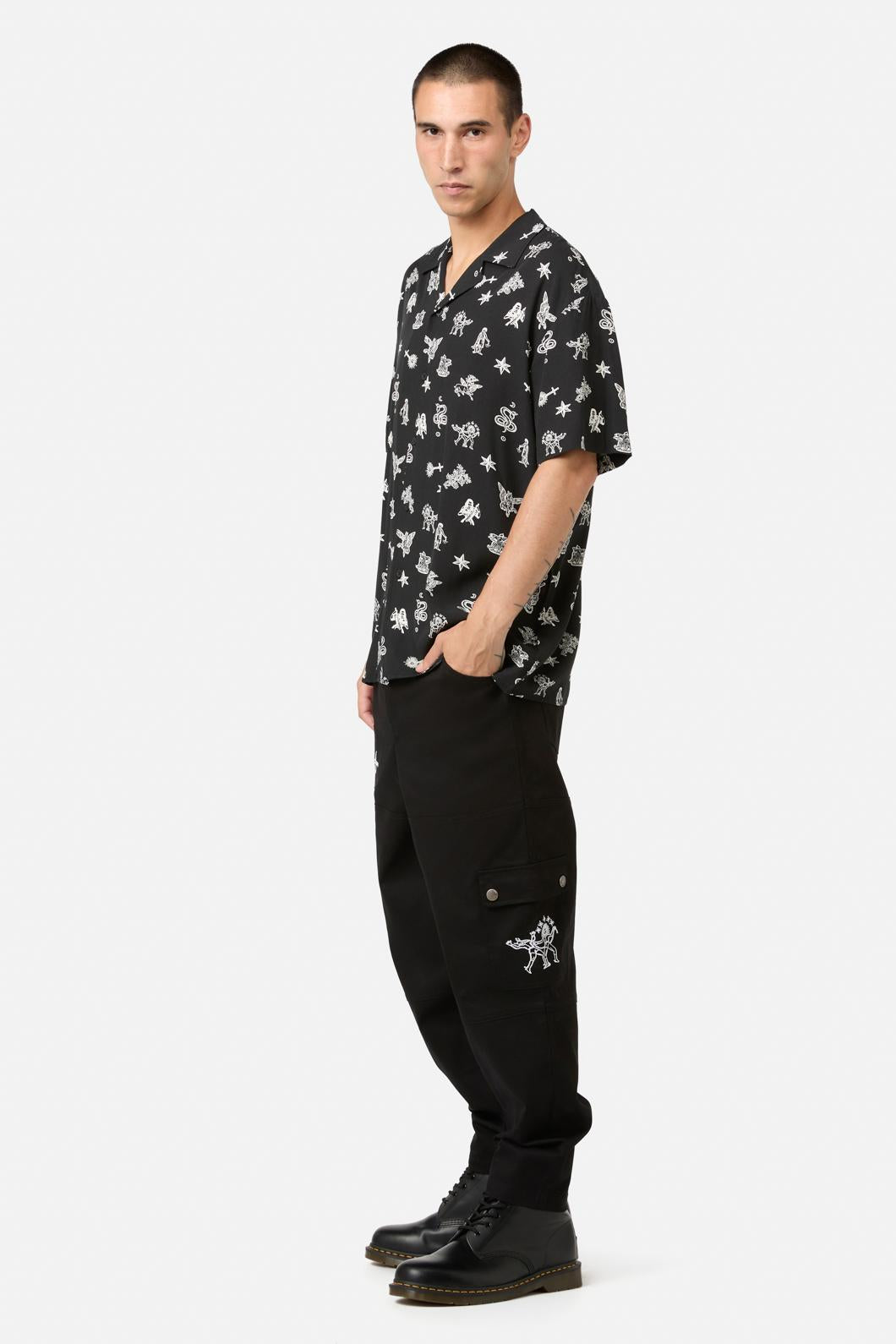 Black Friday - Darc Printed RelaxedFitSSShirt - black