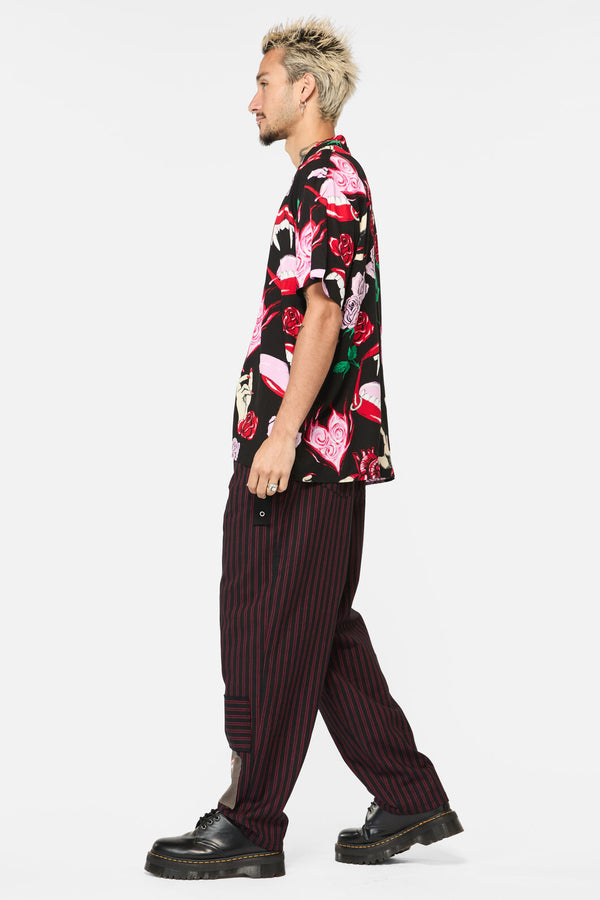 Black Friday - Irrevocably In Love SS Shirt - black-red