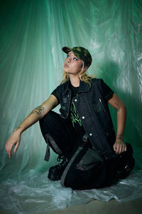 Black Friday - Graff Patch Vest - black