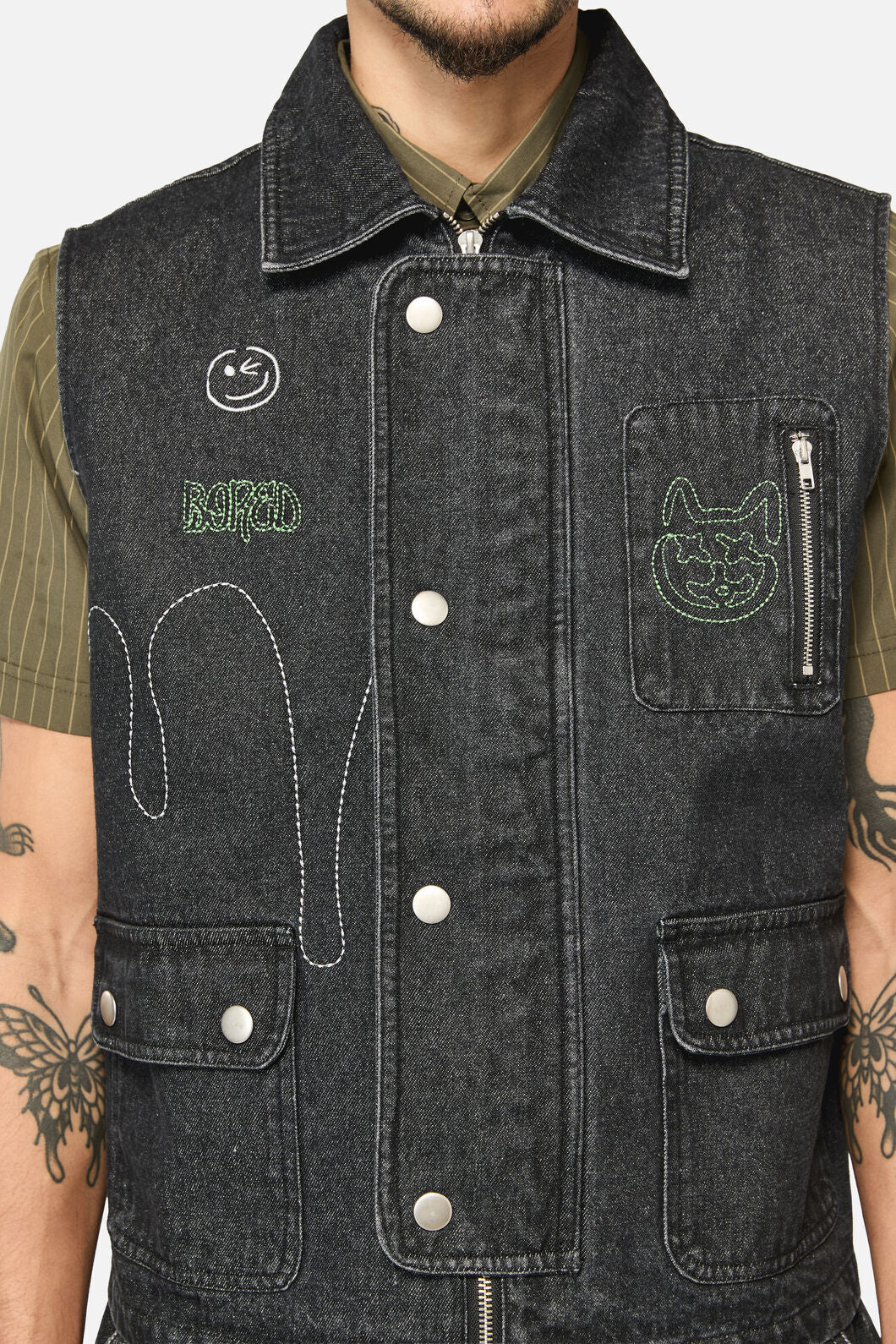 Black Friday - Graff Patch Vest - black