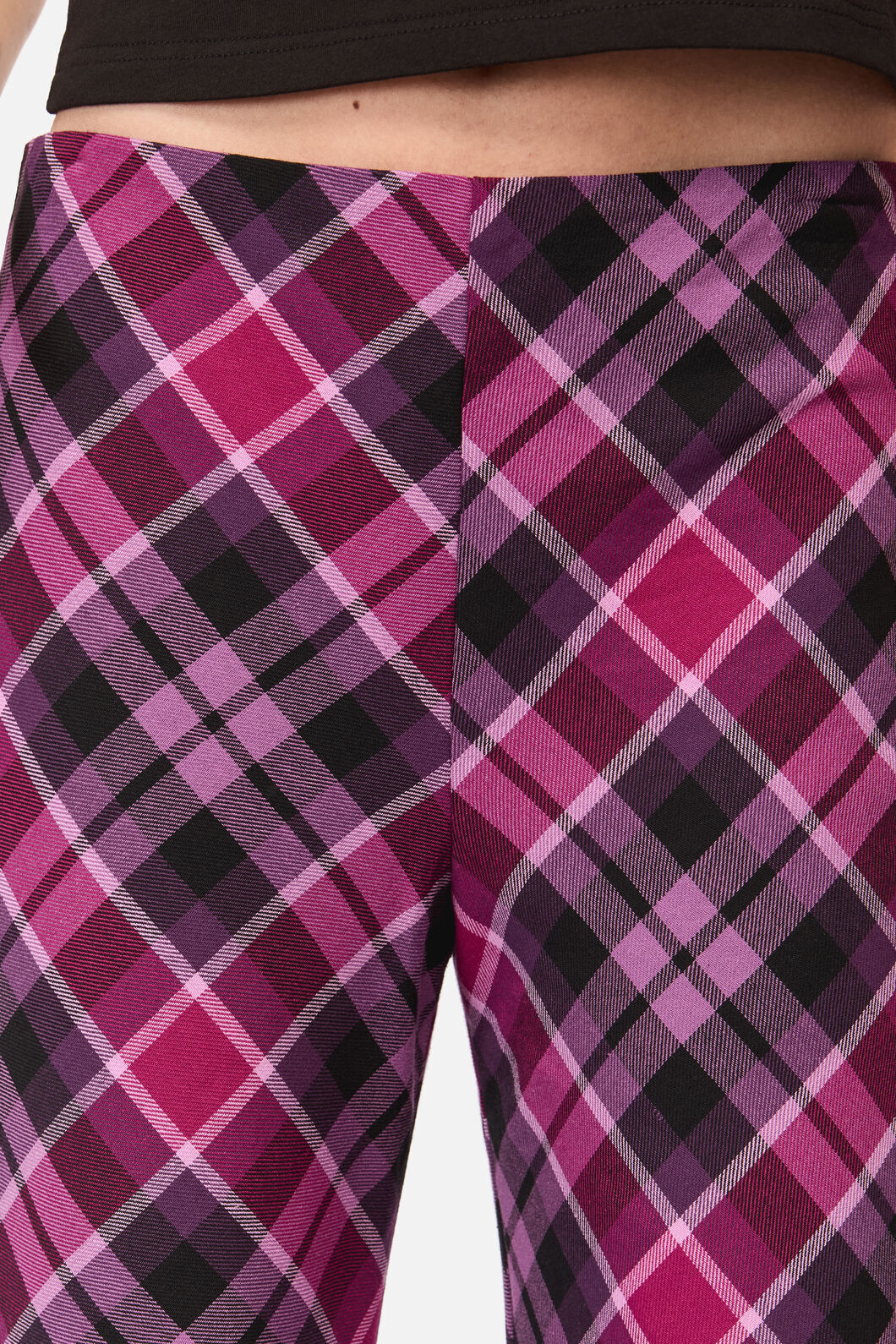 Black Friday - Predictions Tartan Pant - plum-black