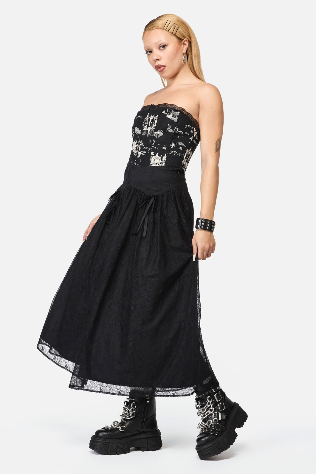 Black Friday - Fiona Lace Skirt - black