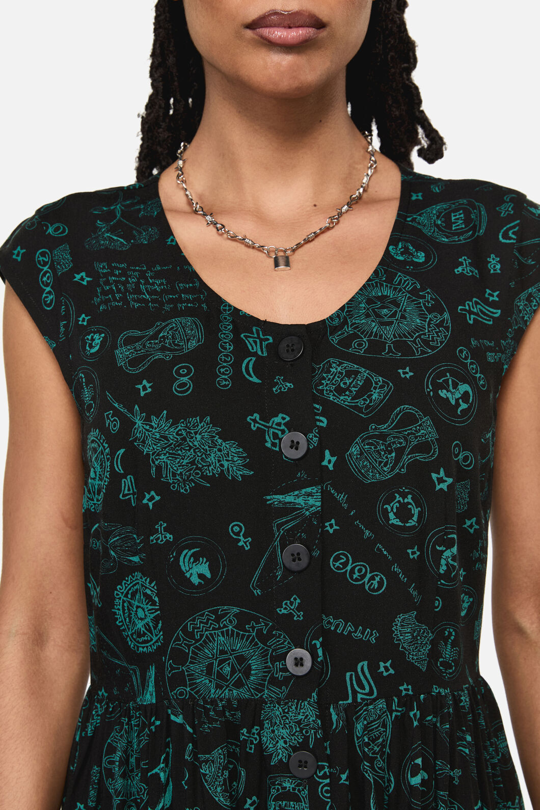 Black Friday - Spellbook Goth Print Dress - black