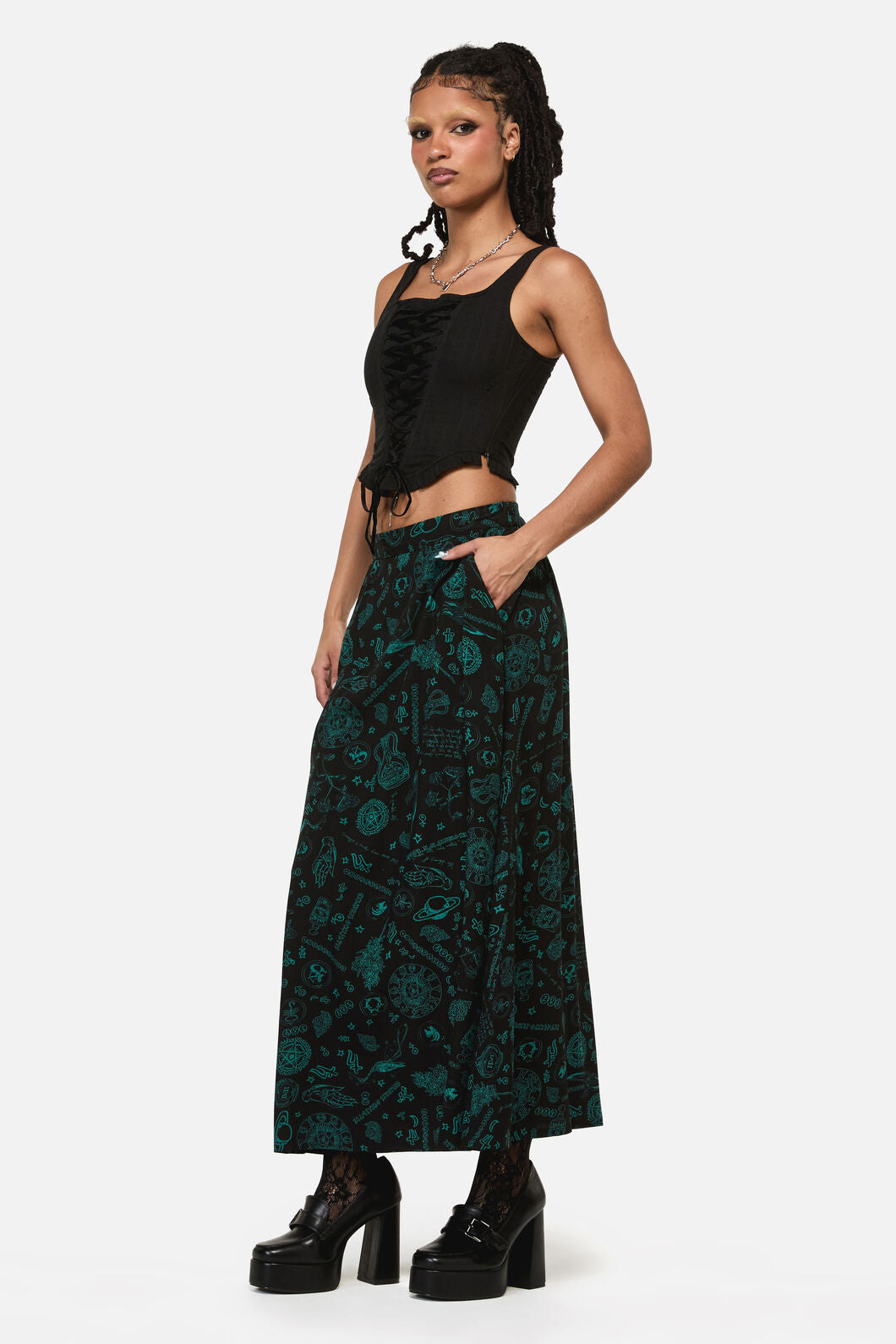 Black Friday - Spellbook Goth Print Midi Skir - black