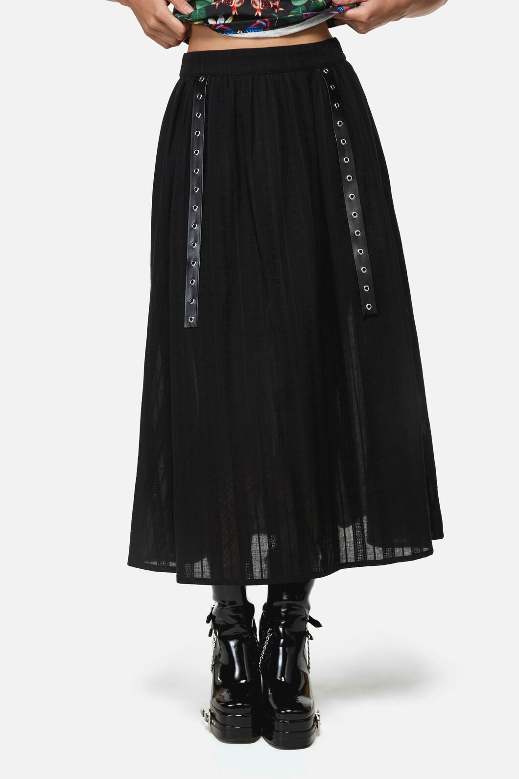 Black Friday - Witches Garden Goth Midi Skirt - black