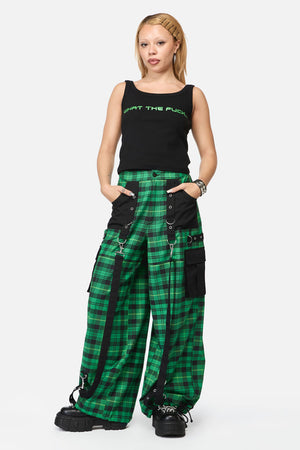 Black Friday - Wired Tartan Cargo Pant - green-black