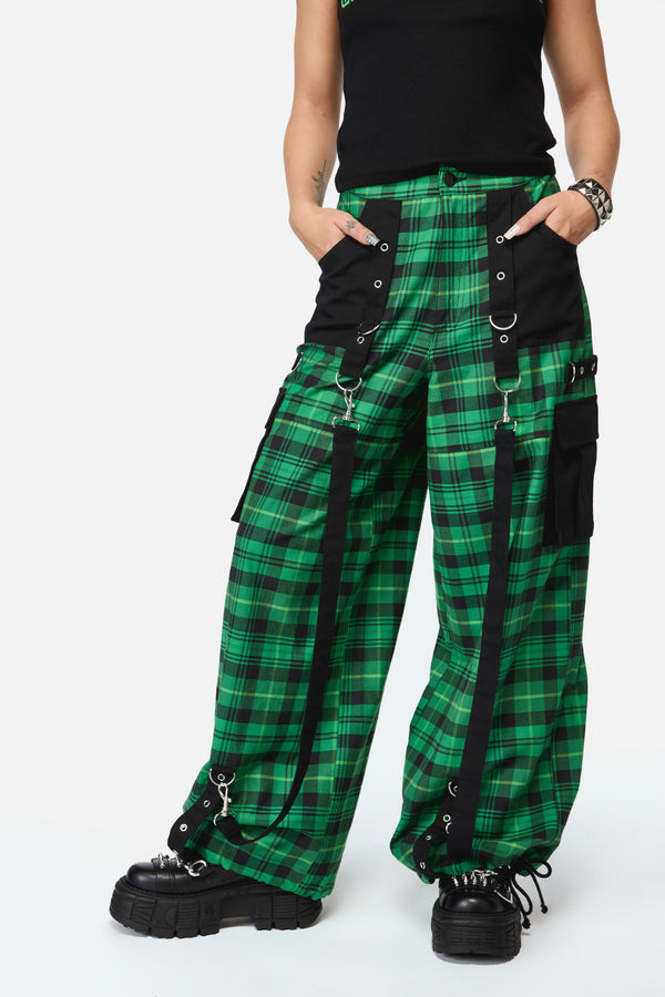 Black Friday - Wired Tartan Cargo Pant - green-black
