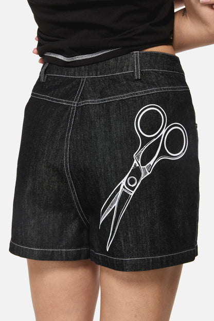 Black Friday - Snips Goth Print Short - black