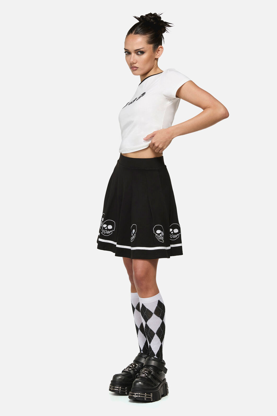 Black Friday - Numbskull Trim Goth Skirt - black