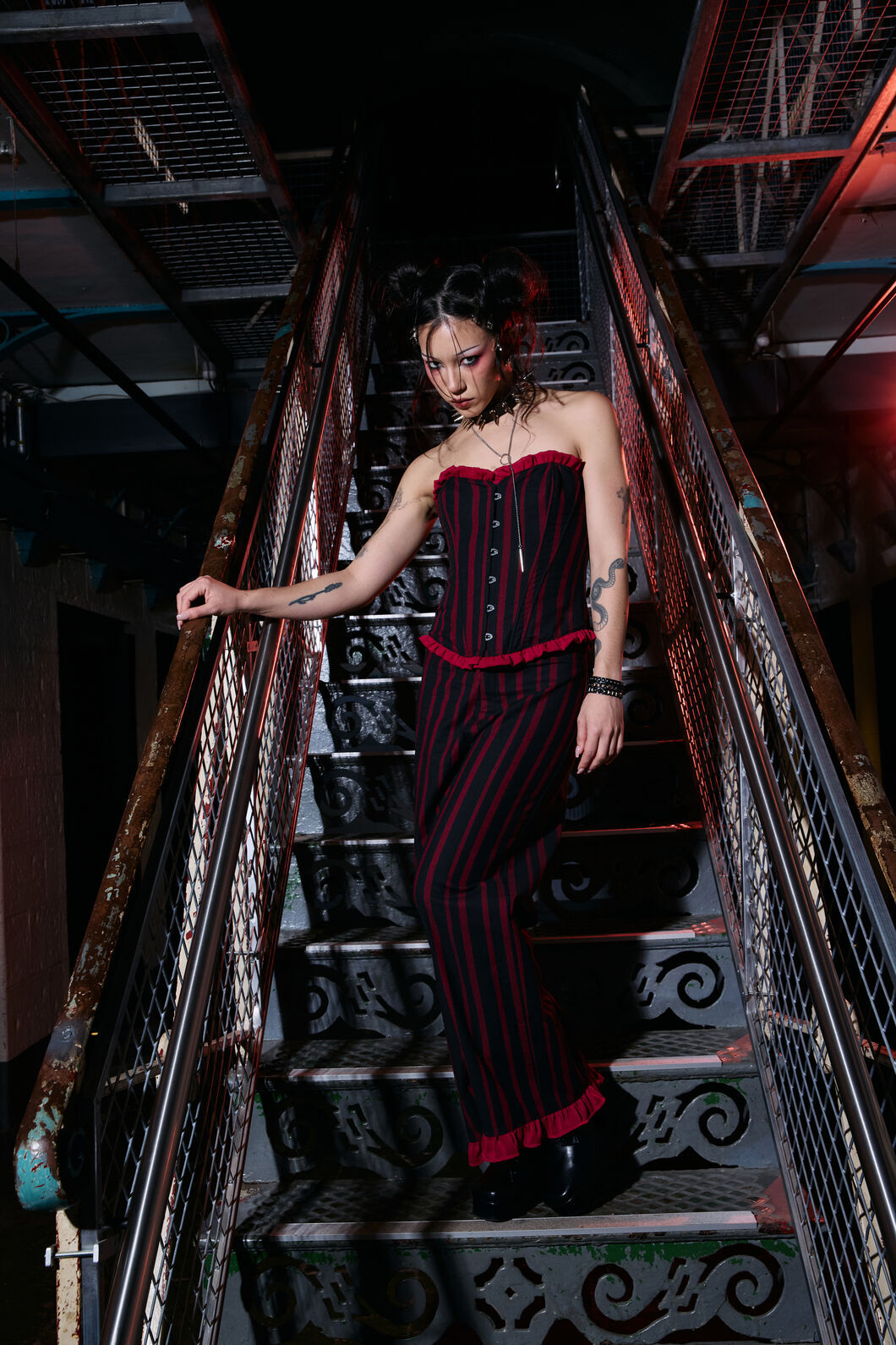 Black Friday - Ritualistic Goth Ruffle Pant - red-black