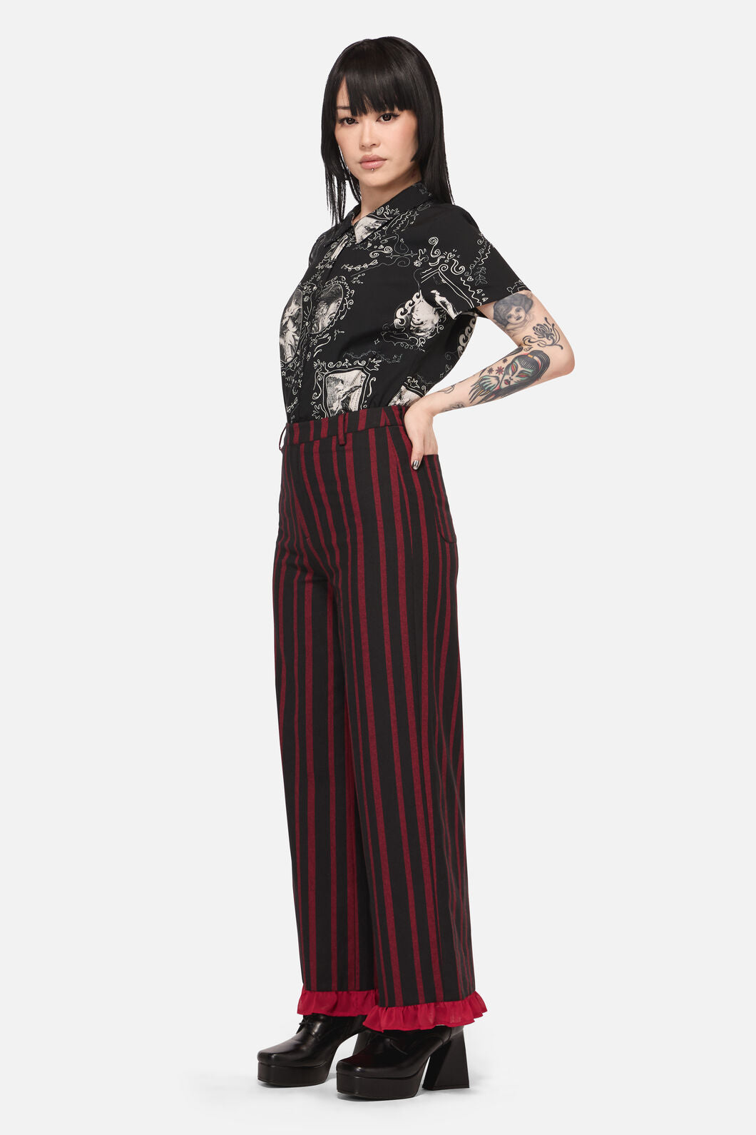 Black Friday - Ritualistic Goth Ruffle Pant - red-black