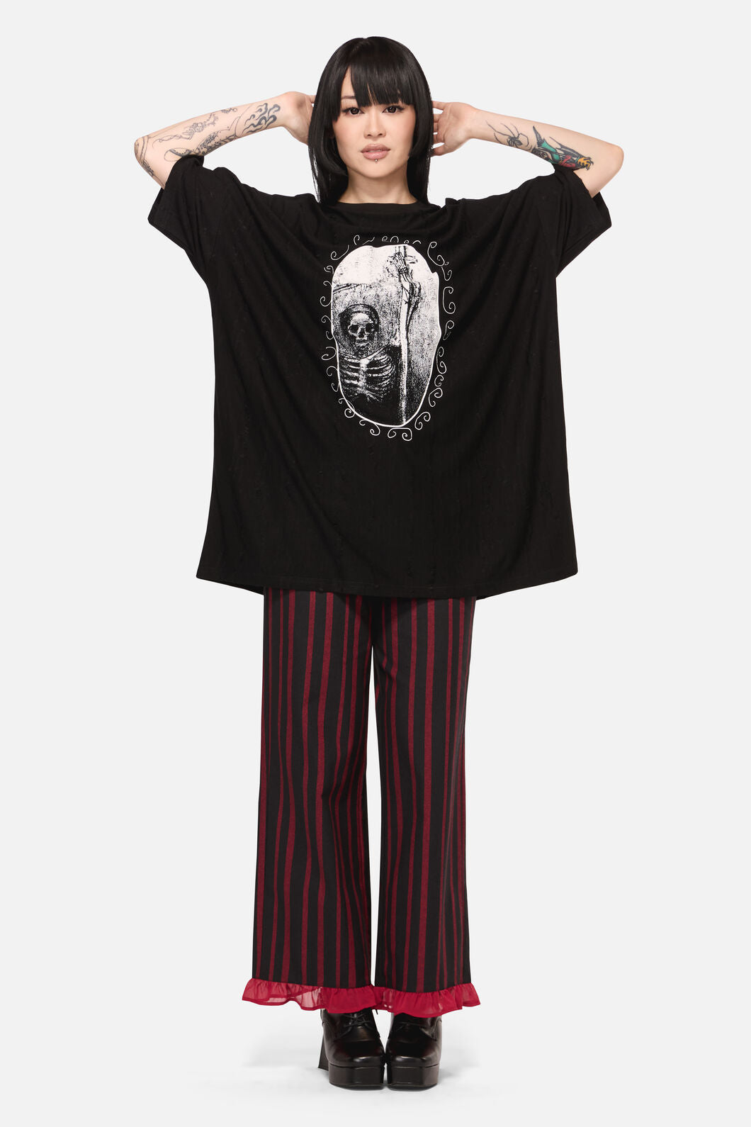 Black Friday - Disturbing Oversized Goth Tee - black