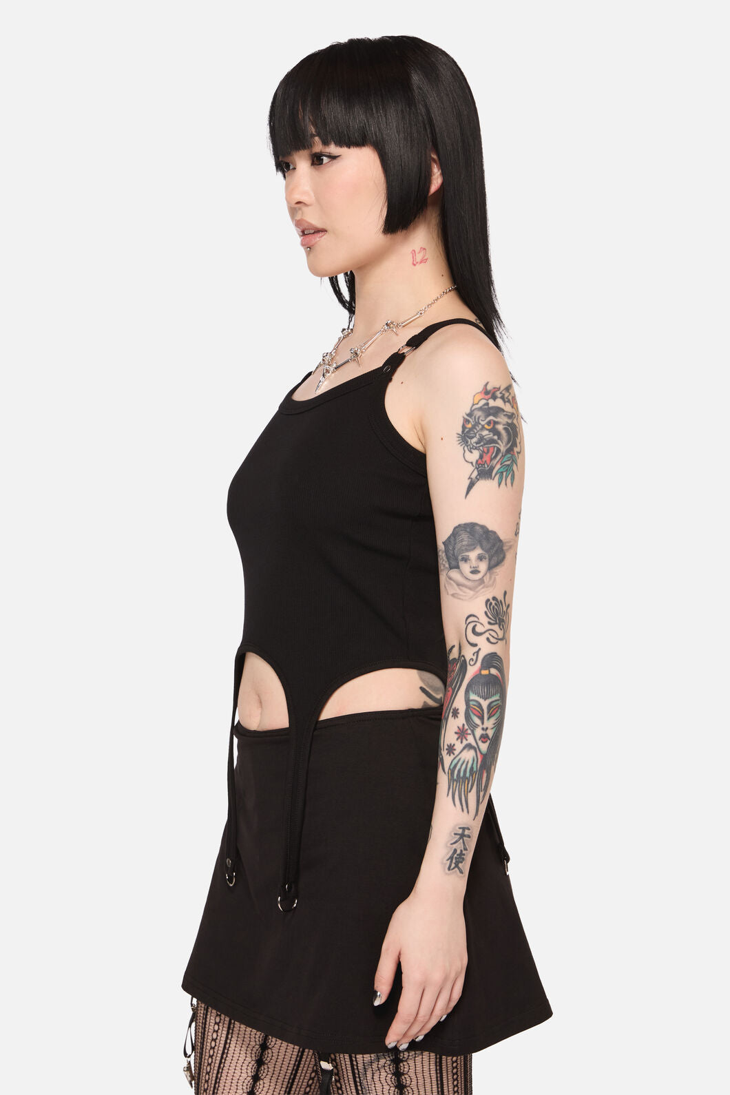 Black Friday - Framed D-Ring Goth Tank Top - black