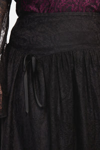 Black Friday - Curve Fiona Lace Skirt - black