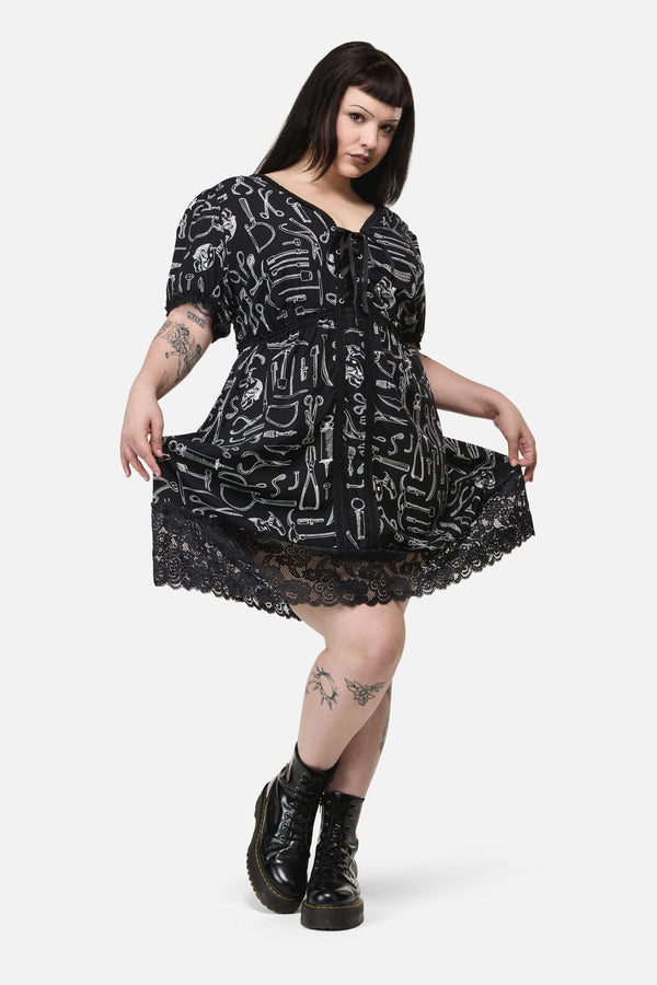 Black Friday - Curve Barbaric Print Goth Dress - black-white