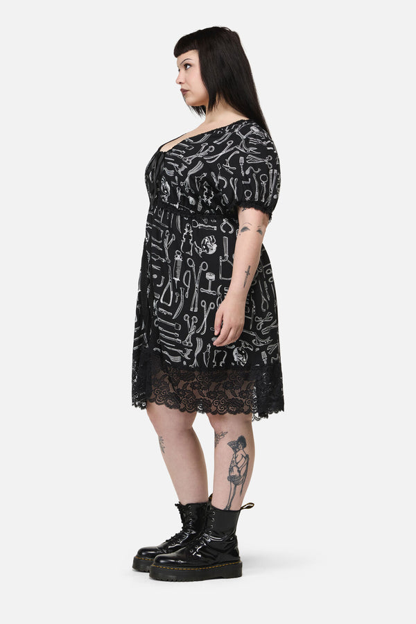 Black Friday - Curve Barbaric Print Goth Dress - black-white
