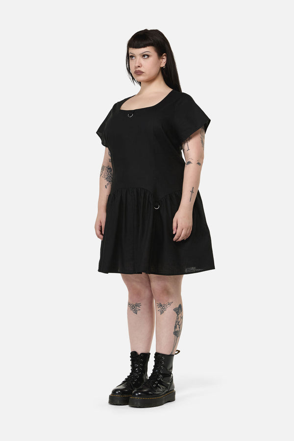 Black Friday - Curve Goodie Goth D-Ring Dress - black