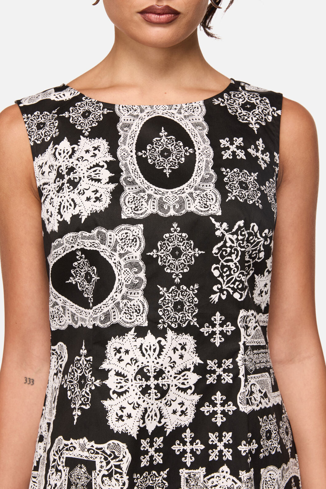 Black Friday - Crossed Midi Dress - black-white