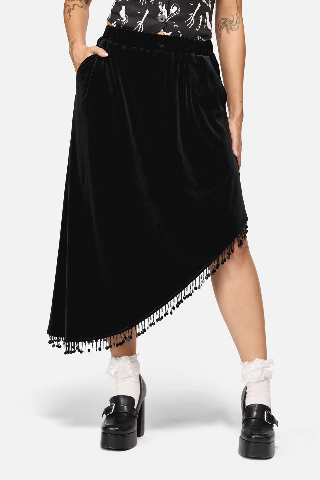 Black Friday - Wingspan Asymmetric Basic Skirt - black