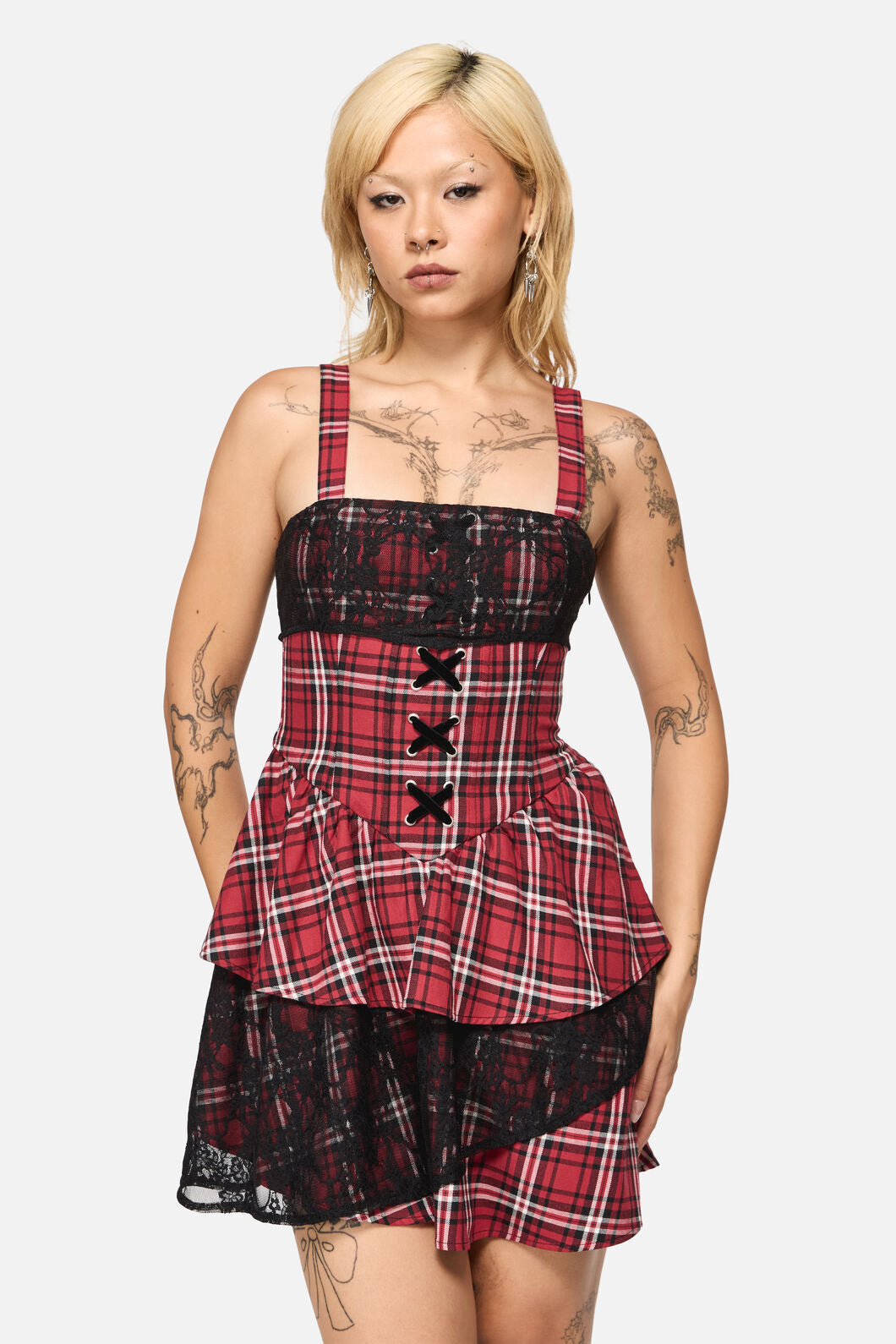 Black Friday - Louve Tartan Tiered Lace Dress - red